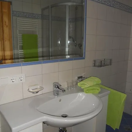 Haus Handle Appartement Grins